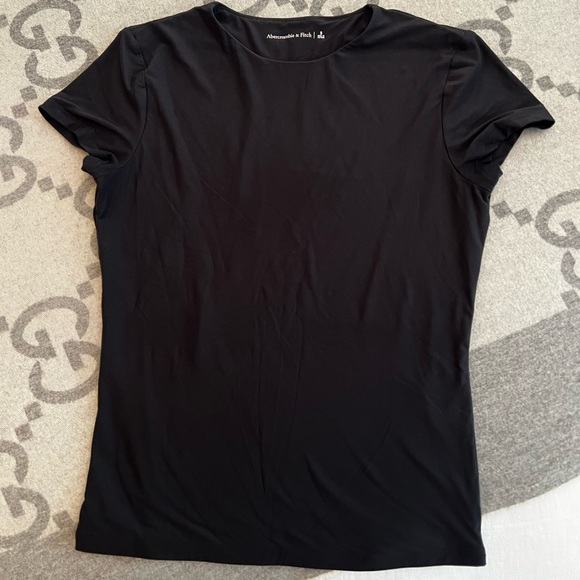 Abercrombie and fitch double lined black tshirt, size small - Picture 2 of 3